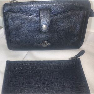 Coach wallet crossbody
